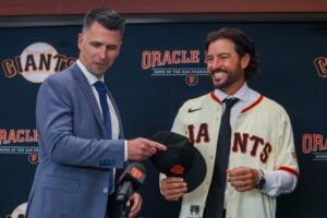 SF Giants Tham Gia Hội Nghị Mùa Đông Với Nhiều Vị Trí Cần Bổ Sung