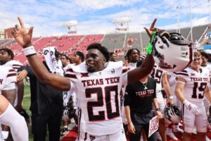 Bảng xếp hạng Big 12: Texas Tech và BYU dẫn đầu, liệu kịch bản ác mộng CFP có thành hiện thực?