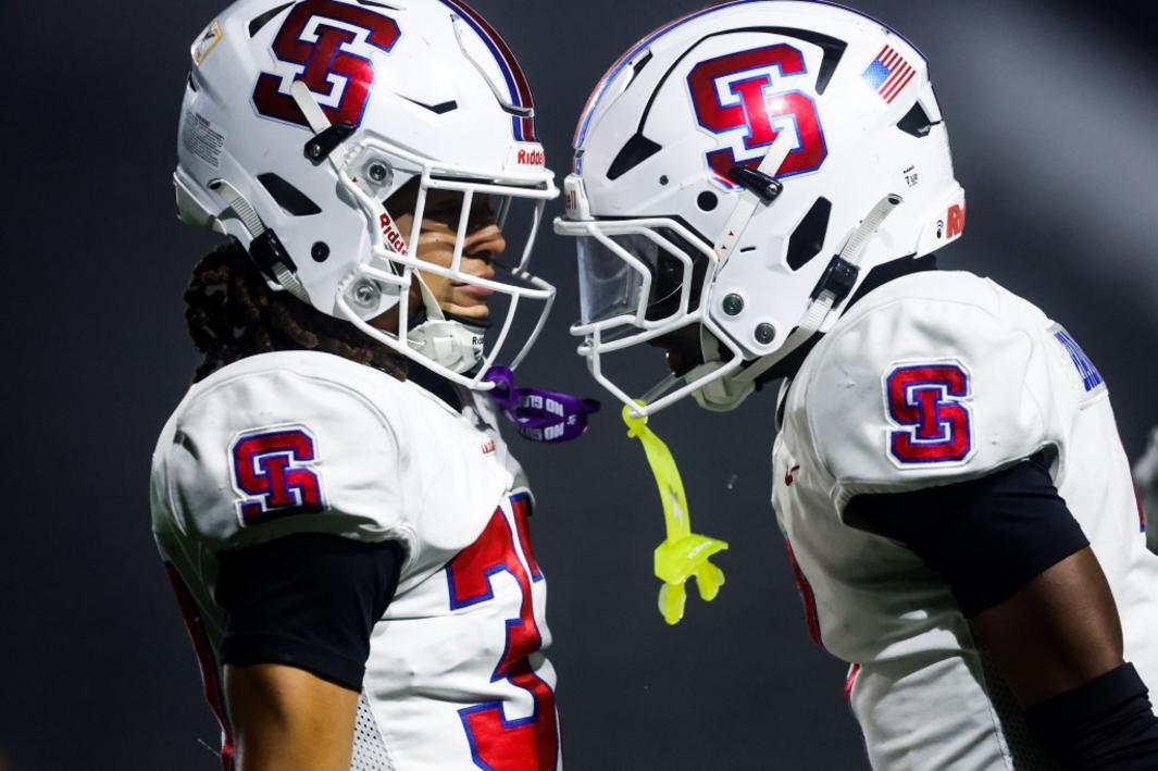 Xếp Hạng Bóng Bầu Dục Học Đường: Top 5 Sớm Nhất năm 2026 1 BNG L STIGNATIUSFB 1212 30