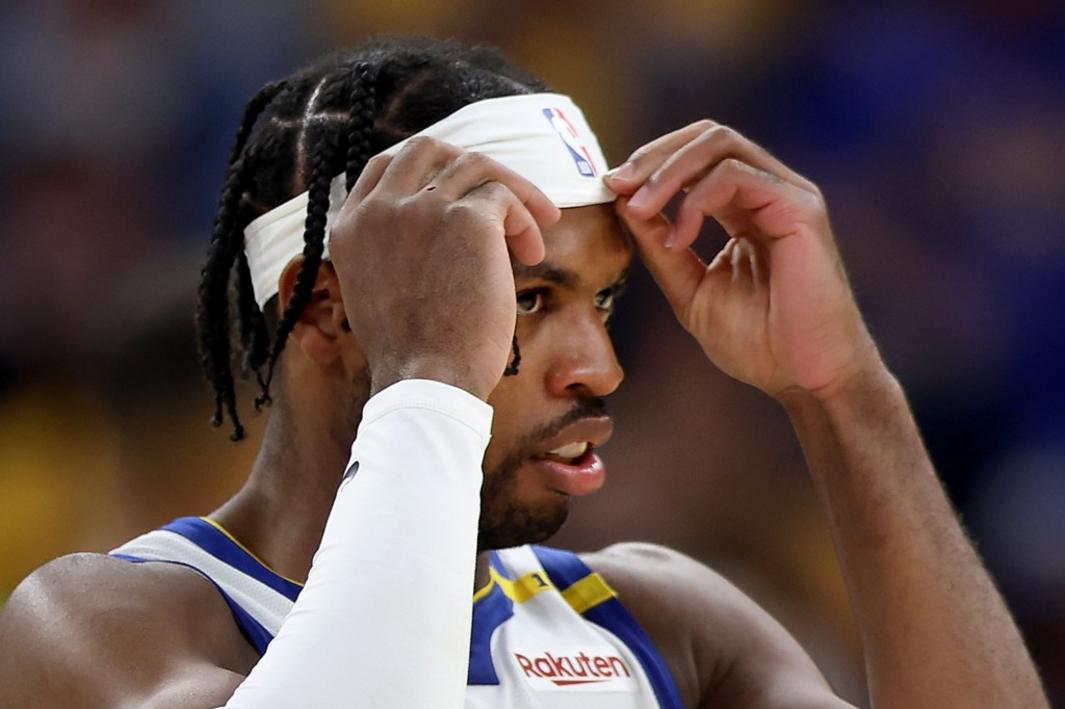 Buddy Hield của Warriors ca ngợi VĐV trẻ VJ Edgecombe 1 BNG L WARRIORS 0501 38