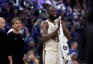 Warriors Tự Tin 'Tiến Lên' Sau Xung Đột Giữa Draymond Green và HLV Kerr 3 Warriors Tự Tin ‘Tiến Lên’ Sau Xung Đột Giữa Draymond Green và HLV Kerr