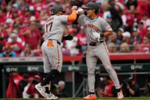 Dù có nhiều lựa chọn, đội San Francisco Giants vẫn cần bổ sung cầu thủ outfield 7 Dù có nhiều lựa chọn, đội San Francisco Giants vẫn cần bổ sung cầu thủ outfield