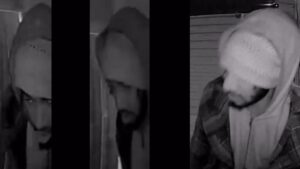 Camera ghi lại cảnh một người đột nhập vào cửa hàng tại Lễ hội Giáng sinh Philadelphia 32 Camera ghi lại cảnh một người đột nhập vào cửa hàng tại Lễ hội Giáng sinh Philadelphia