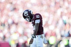 Mùa giải lịch sử của Texas A&M kết thúc trong cay đắng 2 Mùa giải lịch sử của Texas A&M kết thúc trong cay đắng