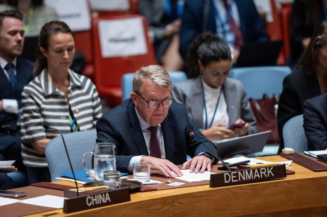 Denmark Greenland US 04001 1