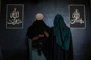 Cặp đôi Afghanistan chia sẻ về tác động của lệnh cấm du lịch thời Tổng Thống Donald Trump