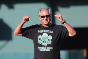 Thư bạn đọc: Loạt vụ nổ súng phản ánh sự thiếu chuẩn mực