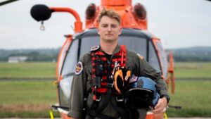 Anh Hùng Giải Cứu Lũ Lụt Được Vinh Danh Tại Lễ Diễu Hành Rodeo Houston 2026