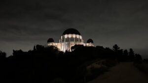 Tận hưởng không khí Giáng Sinh với buổi ngắm sao miễn phí tại Griffith Observatory 14 Tận hưởng không khí Giáng Sinh với buổi ngắm sao miễn phí tại Griffith Observatory