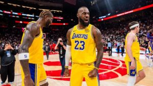 Sự nghiệp thi đấu của LeBron James: Thế giới đã thay đổi thế nào kể từ lần cuối anh ghi dưới 10 điểm?