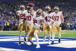 Brock Purdy và hàng công 49ers tiếp tục tỏa sáng trước Colts