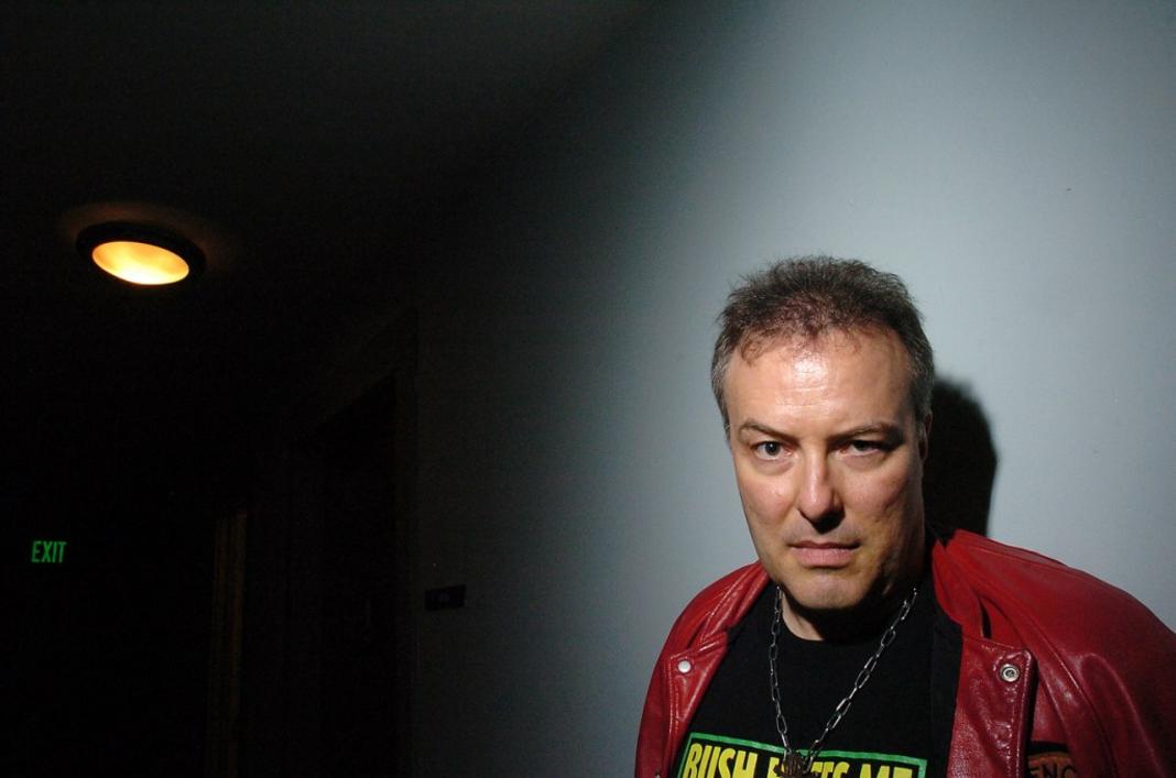 Huyền thoại nhạc rock Vùng Vịnh rao bán xe Toyota Celica 1989 1 Jello Biafra 05