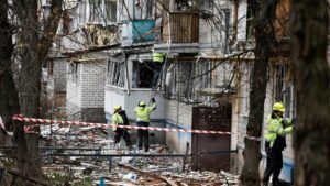 Nga tấn công Ukraine 'khủng khiếp', gây mất điện trên diện rộng 12 Nga tấn công Ukraine ‘khủng khiếp’, gây mất điện trên diện rộng