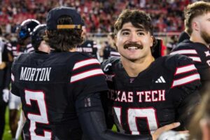 Vận động viên Jacob Rodriguez của Texas Tech đoạt Giải Lombardi 2025 6 Vận động viên Jacob Rodriguez của Texas Tech đoạt Giải Lombardi 2025