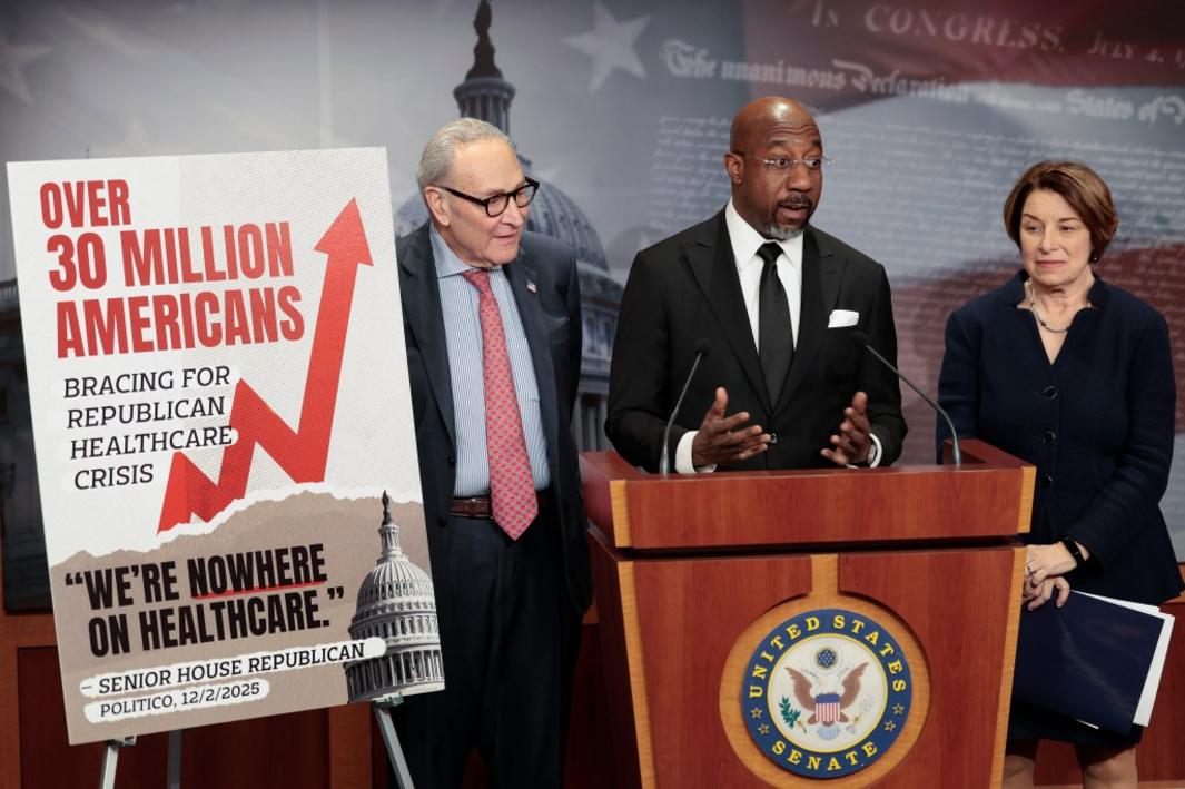 Thượng Viện bác bỏ trợ cấp Obamacare, giá bảo hiểm y tế tăng vọt 1 SJM L ACAVOTE 1211