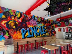 Dave's Hot Chicken khai trương chi nhánh mới nhất tại Pinole 6 Dave’s Hot Chicken khai trương chi nhánh mới nhất tại Pinole