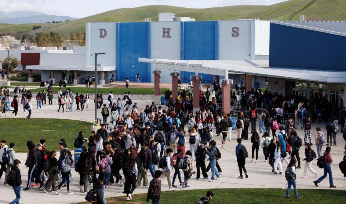 SJM L DUBSCHOOLS 0314 4