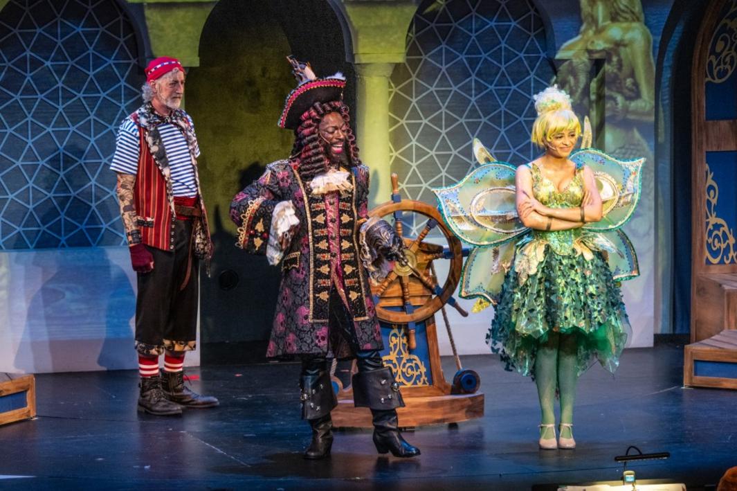 Vở kịch 'Peter Pan' trở lại sân khấu với màn trình diễn tương tác 1 SJM L GOODTIMES 1217 02