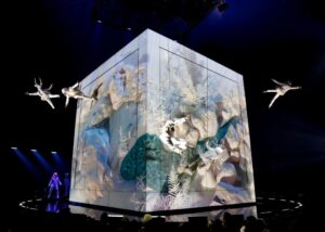 ‘Echo’ của Cirque du Soleil mang đến những pha nghẹt thở, những con vật kỳ lạ và một khối lập phương khổng lồ
