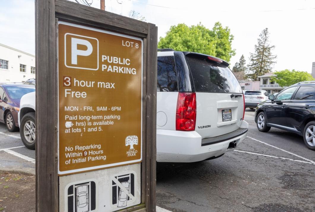 SJM L MENLOPARK 0329 3