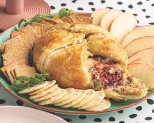 Công thức làm bánh Brie nướng theo trào lưu TikTok 3 Công thức làm bánh Brie nướng theo trào lưu TikTok