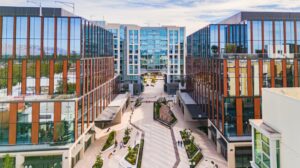 Hai tòa nhà văn phòng lớn ở Sunnyvale đã kín chỗ 2 Hai tòa nhà văn phòng lớn ở Sunnyvale đã kín chỗ