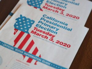 Các Thư gửi Ban Biên tập: Điểm mấu chốt của bài báo về Tu chính án 19 là ngôn ngữ rõ ràng của lá phiếu 27 Các Thư gửi Ban Biên tập: Điểm mấu chốt của bài báo về Tu chính án 19 là ngôn ngữ rõ ràng của lá phiếu