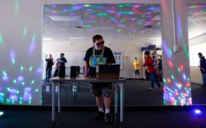 Wish Book: Mạng lưới Independence tạo cơ hội cho học sinh khuyết tật trở thành giáo viên 32 Wish Book: Mạng lưới Independence tạo cơ hội cho học sinh khuyết tật trở thành giáo viên