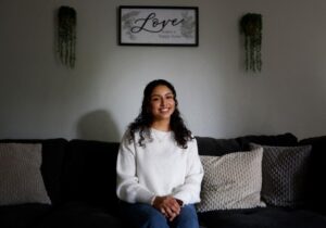 Wish Book: Bảy năm sau, tổ chức bất vụ lợi vùng South Bay hỗ trợ cô gái vượt qua ung thư gây quỹ cho đại học