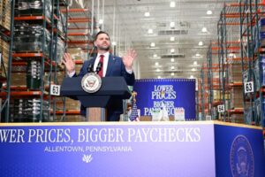 Chuyên gia: Vấn đề chi phí sinh hoạt không phải là trò bịp bợm, nhưng cũng không phải là khủng hoảng đối với hầu hết người Mỹ 29 Chuyên gia: Vấn đề chi phí sinh hoạt không phải là trò bịp bợm, nhưng cũng không phải là khủng hoảng đối với hầu hết người Mỹ