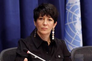 Ghislaine Maxwell Tự bào chữa trong nỗ lực pháp lý mới