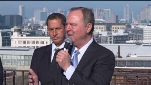 Thượng Nghị Sĩ Adam Schiff Công Bố Đề Xuất Nhà Ở Giá Phải Chăng Tại San Francisco