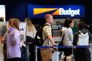 Kế hoạch bay dịp lễ: Dữ liệu mới cho thấy hãng hàng không nào bị trễ nhiều nhất tháng trước