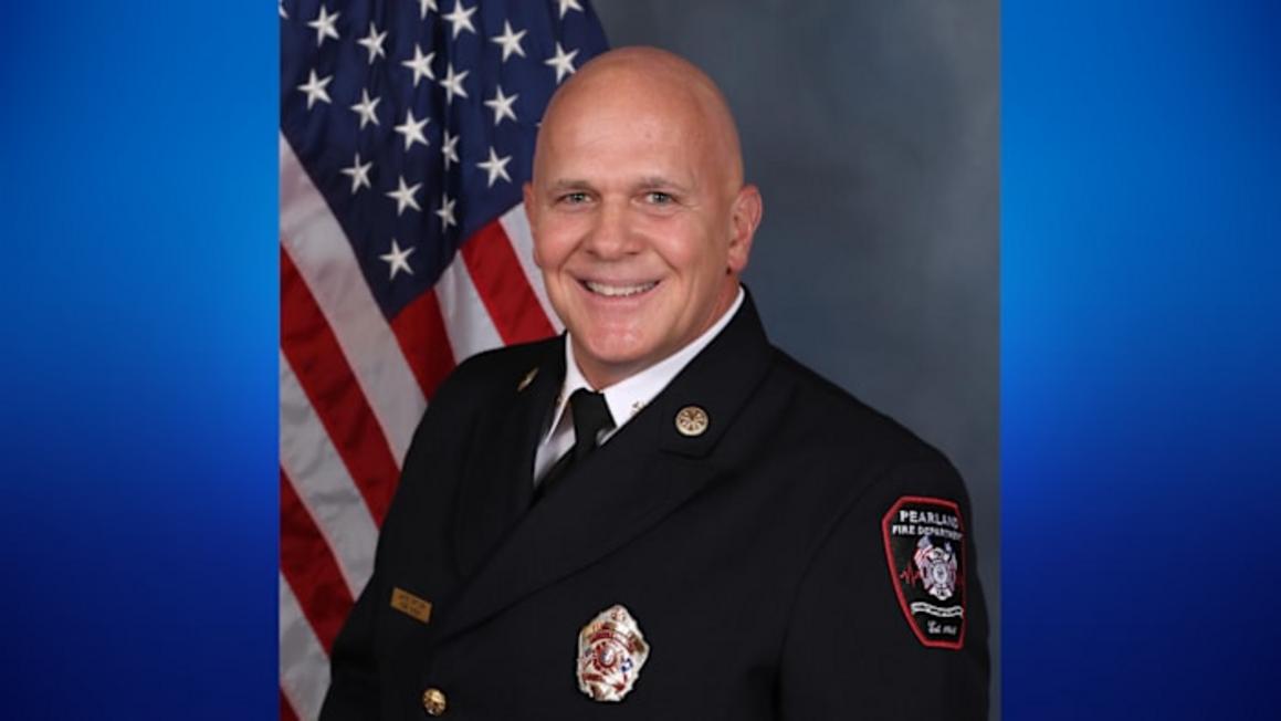 UAMJ5FOSWZCLTDS7QGL2WMUTEU