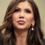 Kristi Noem Kêu Gọi Cấm Nhập Cảnh Mới Sau Vụ Xả Súng Vệ Binh Quốc Gia