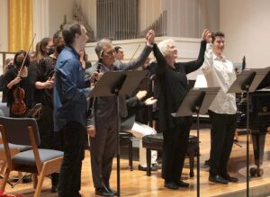 Dàn nhạc San Jose trình diễn đêm Giao thừa 13 Dàn nhạc San Jose trình diễn đêm Giao thừa