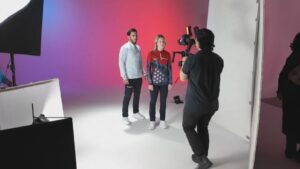 Tuyển Curling Hoa Kỳ Sẽ Mặc Trang Phục Đặc Biệt Tại Thế Vận Hội Mùa Đông