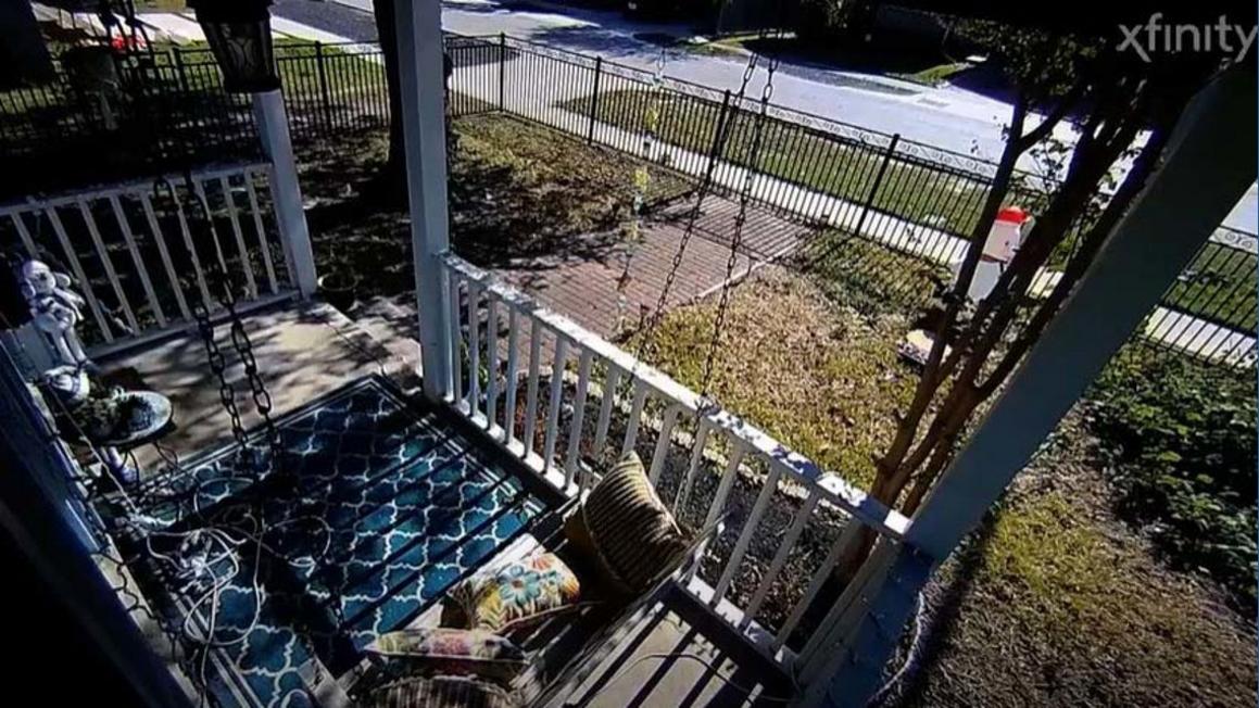 Máy bay lạ gây ồn ào trên bầu trời Houston 1 ab6682d0 77d8 4b9d 99fe