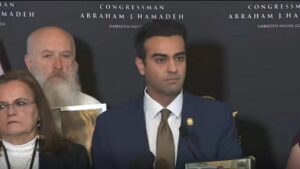 Dân Biểu Cộng Hòa Công Bố Kế Hoạch Tưởng Niệm Nạn Nhân Do Người Nhập Cư Bất Hợp Pháp Gây Ra 27 Dân Biểu Cộng Hòa Công Bố Kế Hoạch Tưởng Niệm Nạn Nhân Do Người Nhập Cư Bất Hợp Pháp Gây Ra