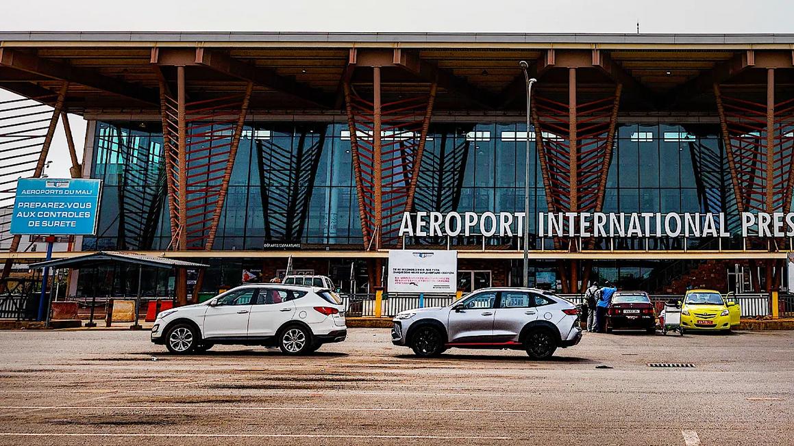 Bộ Ngoại Giao Mỹ Cảnh Báo Công Dân Rời Mali Ngay Lập Tức 1 airport mali 1