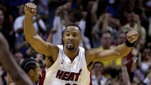 Huyền thoại NBA Alonzo Mourning nhìn lại sự nghiệp và cống hiến cho cộng đồng