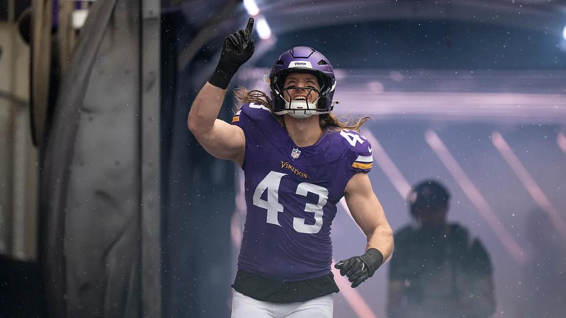 Huấn luyện viên Vikings dùng 'thời học sinh' để vực dậy đội bóng 1 andrew van ginkel vikings