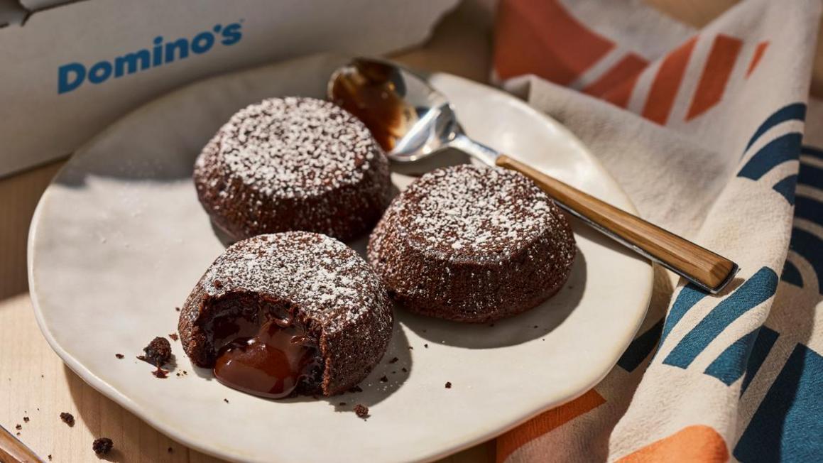 Domino's Tặng Bánh Lava Cake Miễn Phí Mừng Sinh Nhật Lần Thứ 65 1 b30f0152 73c6 46a5 92e0