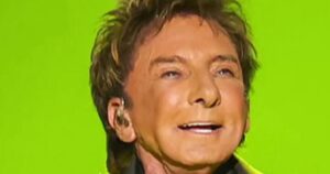 Barry Manilow Tiết Lộ Về Chẩn Đoán Ung Thư