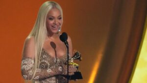 Beyoncé trở thành tỷ phú, gia nhập câu lạc bộ danh giá 5 Beyoncé trở thành tỷ phú, gia nhập câu lạc bộ danh giá