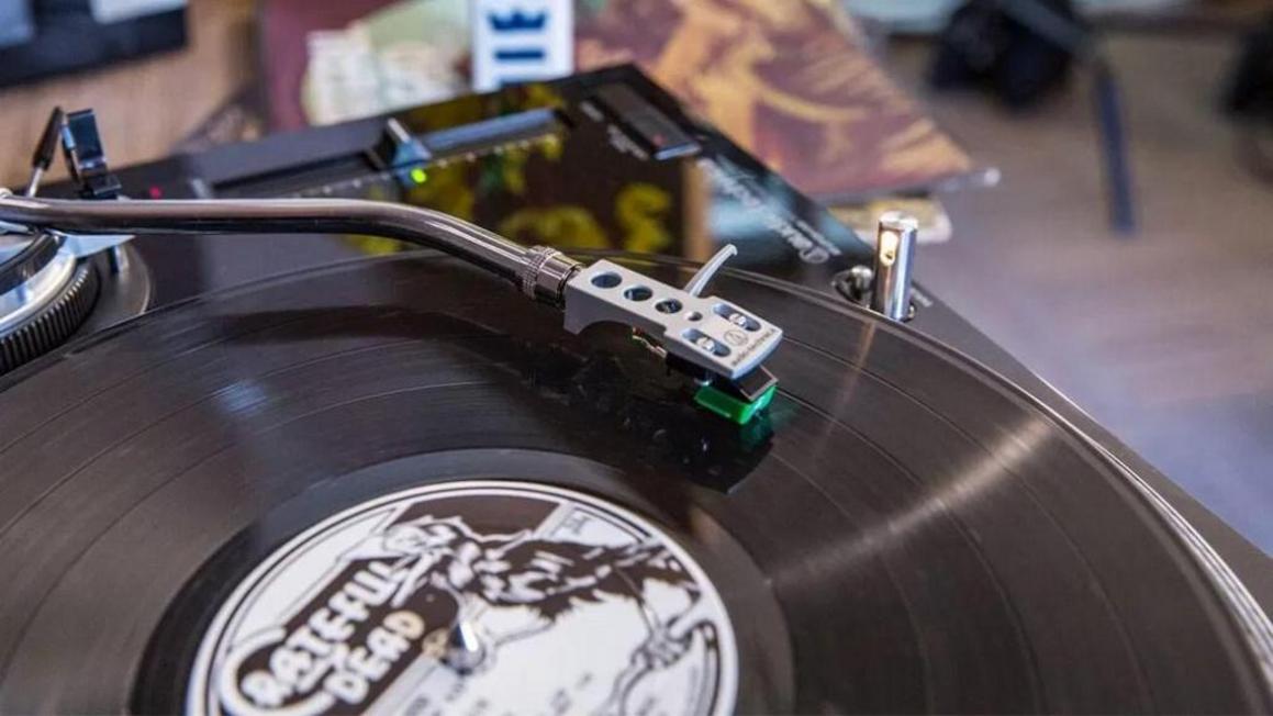 best phonograph record player