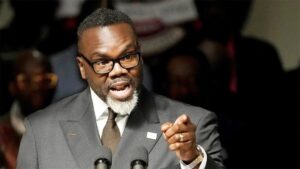 Chính quyền Chicago đối mặt nguy cơ đóng cửa vì tranh cãi ngân sách