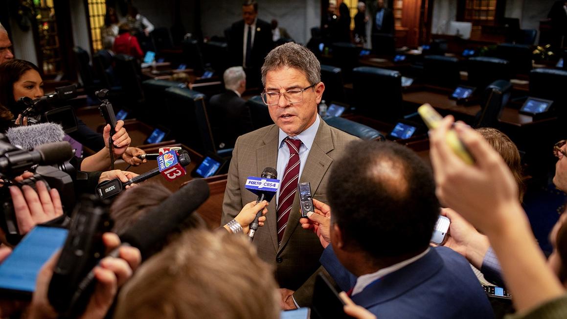 Tổng Thống Donald Trump chỉ trích lãnh đạo Đảng Cộng Hòa Indiana 1 bray trump indiana redistricting