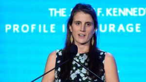 Cháu gái Tổng Thống John F. Kennedy qua đời ở tuổi 35 vì ung thư 20 Cháu gái Tổng Thống John F. Kennedy qua đời ở tuổi 35 vì ung thư