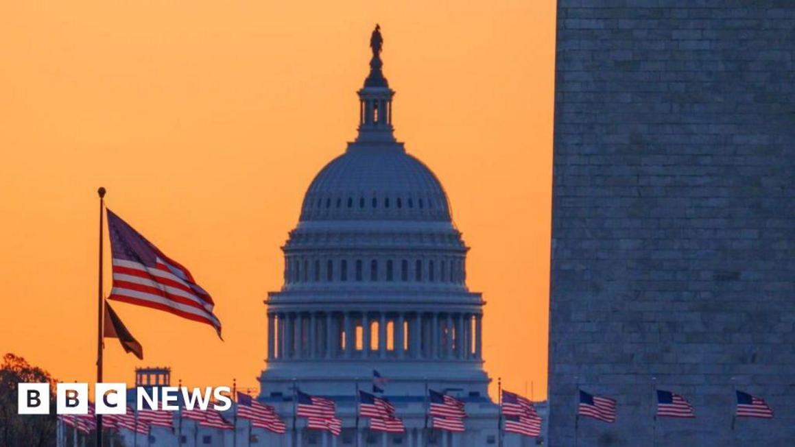 Phệ phái Độc lập tạo bất ngờ, buộc Hạ viện Mỹ bỏ phiếu về trợ cấp y tế 1 c9409950 db61 11f0 a40b 7311c1e1f739